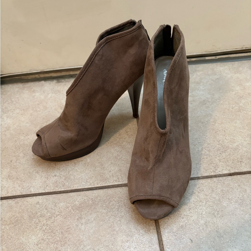 Chic Brown Peep-Toe Heels